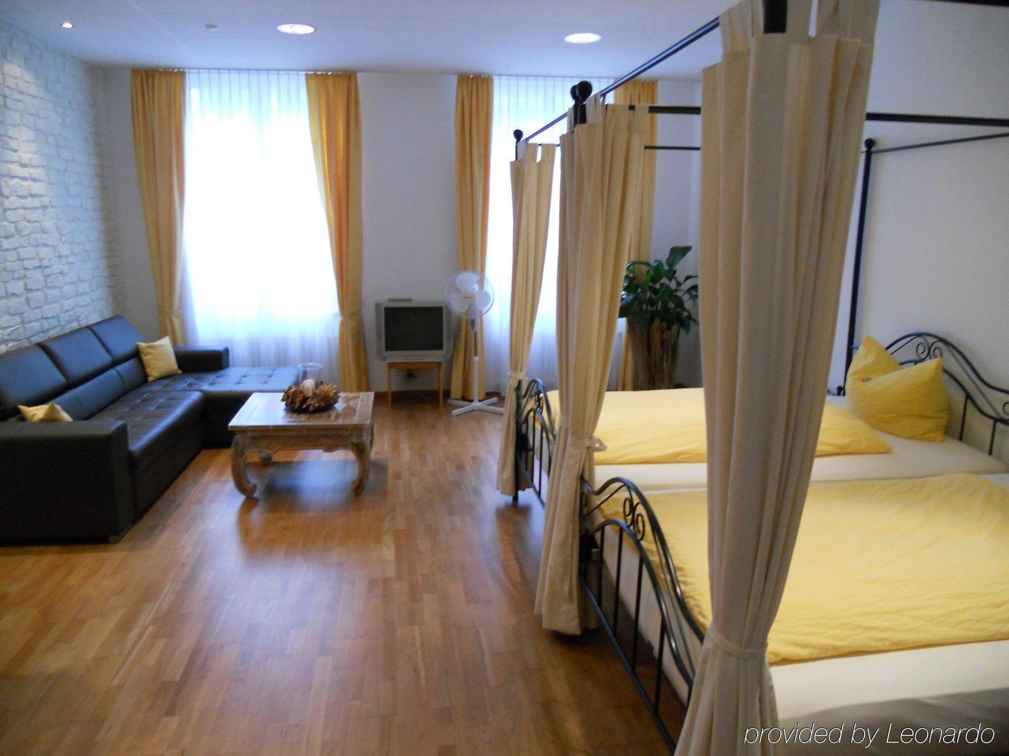 Zunfthaus Zu Wirthen Hotel Solothurn Luaran gambar